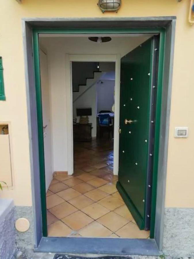 Casa Sulla Spiaggia Di Boccadasse Γένοβα Εξωτερικό φωτογραφία
