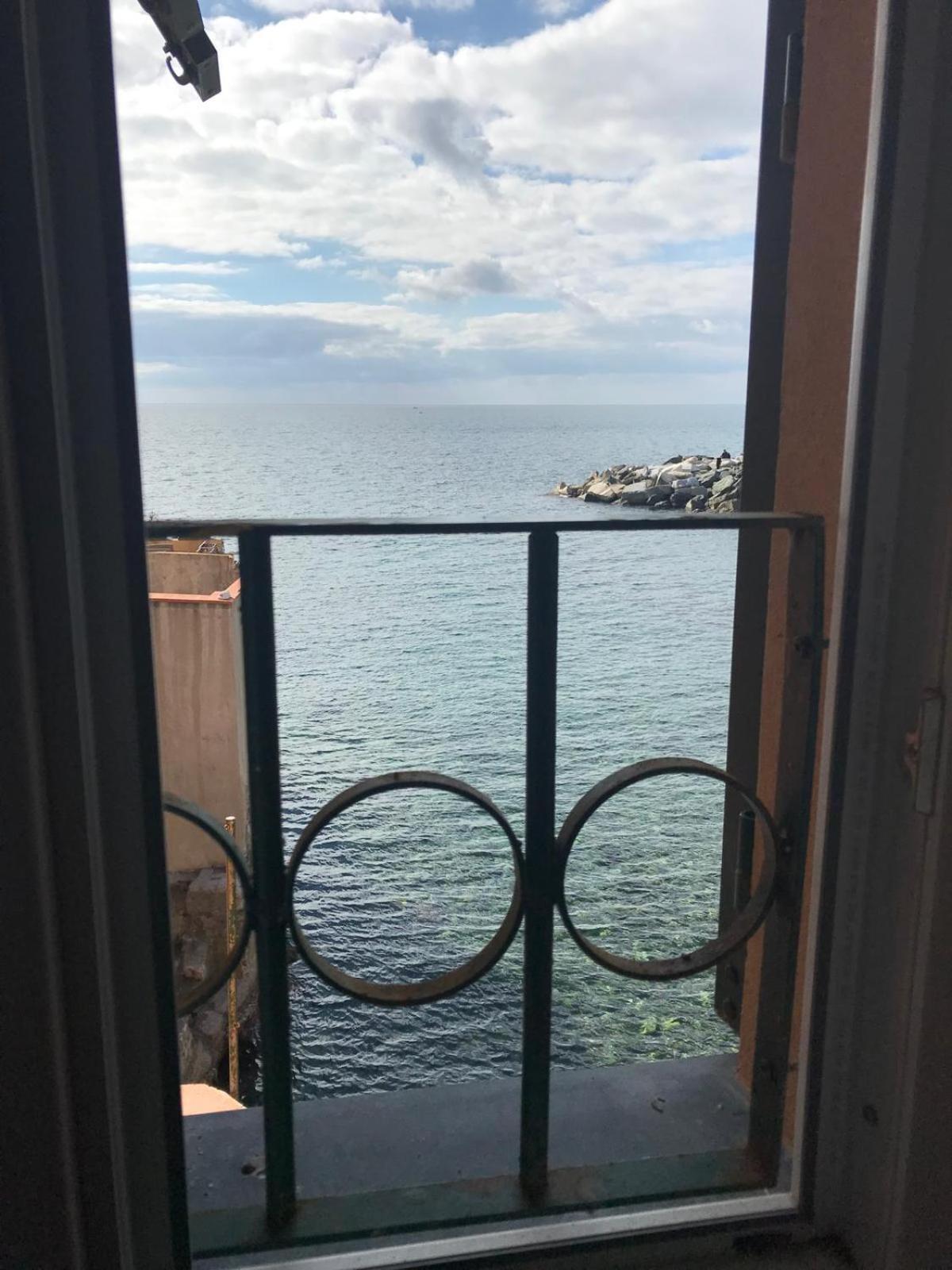 Casa Sulla Spiaggia Di Boccadasse Γένοβα Εξωτερικό φωτογραφία